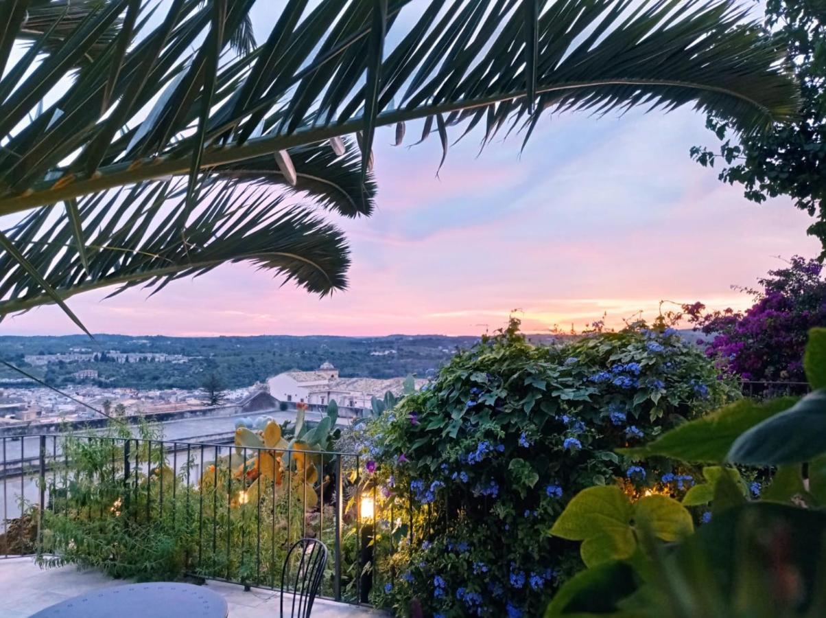 Trigona Garden Suite Noto Dış mekan fotoğraf