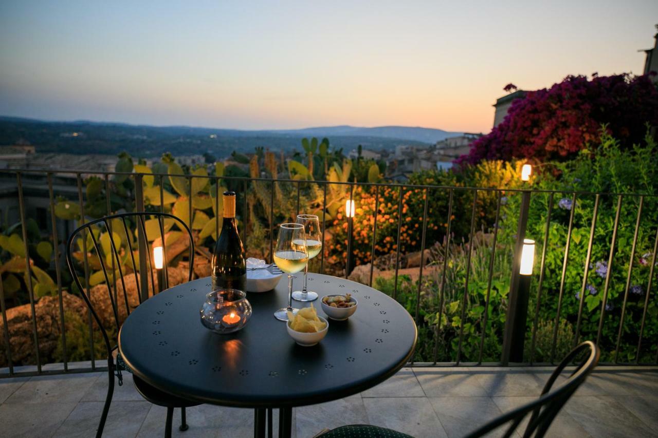 Trigona Garden Suite Noto Dış mekan fotoğraf